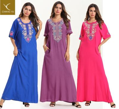 China Split Kaftan Dresses Dubai Arabic Islamic Clothing Embroidery Maxi Dress Muslim Woman Abaya for sale