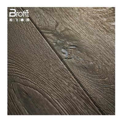 China Customizable Distressed Herringbone Flooring Engineered Wood Brown Dark Solid Wood Flooring for sale