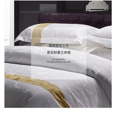 China Customized Nondisposable 100% Soft Solid Color Microfiber Polyester Comforter Set Bedding Set for sale