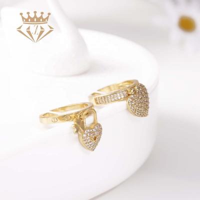 China Custom Open Heart Shaped Zircon Ring Wholesale Adjustable Torque Manufacturers Sound And Environmentally Sourced Gold Plated Rings for sale