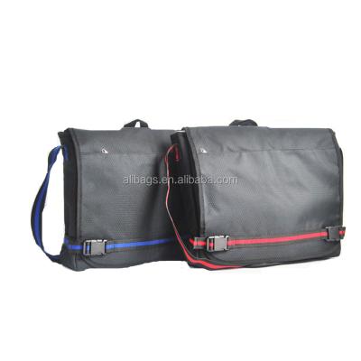 China Promotional College Postman Bag Models And Promotional Cheap Messenger Bag for sale