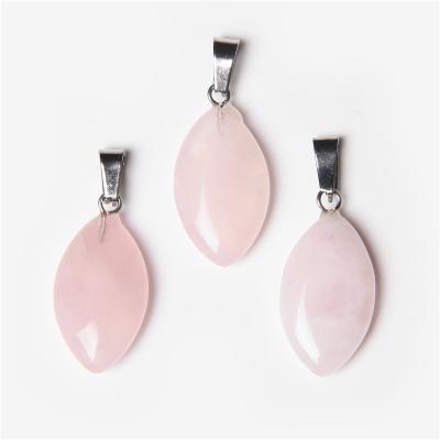 China Wholesale Romantic Natural Healing Gemstone Stone Rose Quartz Crystal Stone Pendant for sale