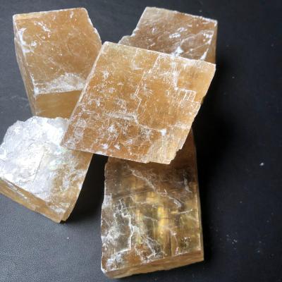 China Wholesale Natural Raw Crystal Yellow Calcite Stone China Rainbow Honey Calcite Rainbow Gemstone Healing For Decoration for sale