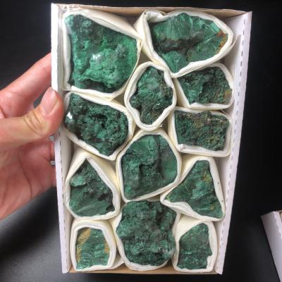 China Wholesale Natural High Quality Raw Healing China Malachite Crystal Rough Stones Specimen With Box For Gifts for sale