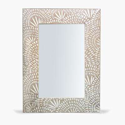 China New Design Modern Hot Sale Wholesale Pine Engrave Wall Modern Mirror Frame Square Home Decoration for sale