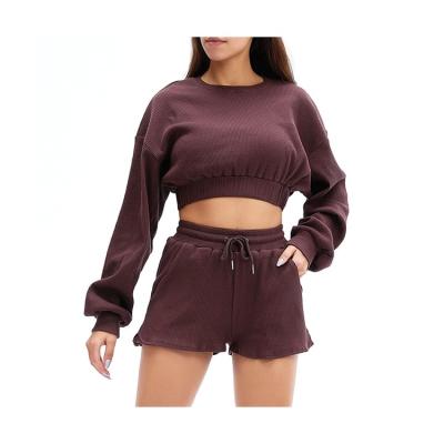 China High Quality Anti-Wrinkle Fashion Sports Suit 2 Piece Sportswear Jogging Shorts And Crop Top Set Tracksuit For Women for sale