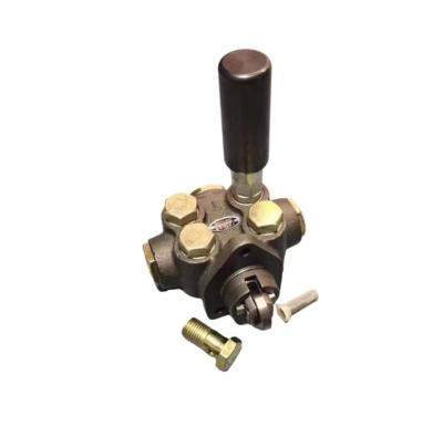 China OE NO. 1614080719 Iron Fuel Supply Pump for Heavy Duty Truck HOWO/SHACMANT Truck Parts for sale