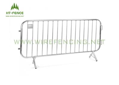 China 1100 × 2500mm Metal Crowd Barriers / Portable Crowd Barriers With Bridge Feet for sale