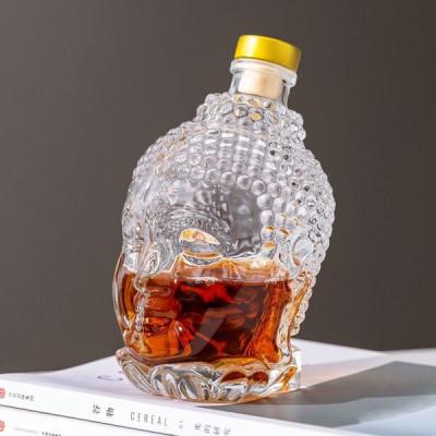 Cina Testa senza piombo di Crystal Whiskey Decanter Personalized incisa 770ML 27oz Buddha in vendita