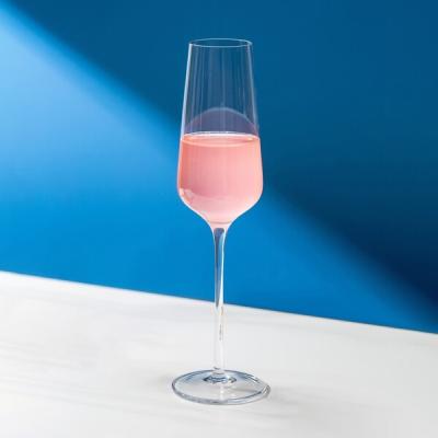 China Langer Stamm 12,3-Unze-trinkende Glasbecher 350ml moderner Crystal Champagne Flutes zu verkaufen