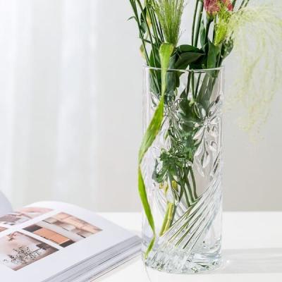 Cina Chiari vasi di vetro a forma di impressi 24.8cm Crystal Cylinder Vase senza piombo in vendita