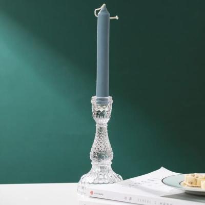 China Het duidelijke Patroon van Crystal Taper Candlestick Holders Diamond van het Depressieglas 6,5 Duim Te koop