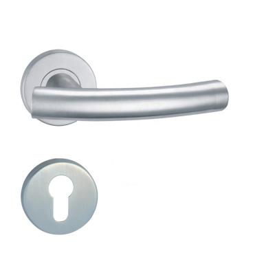 China Italy Stainless Steel Furniture Hardware Modern Wholesale Custom Interior Oven Door Lever Handle Lock Set for sale