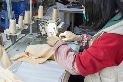 Verified China supplier - Shenzhen Ounike Garments Co., Ltd.