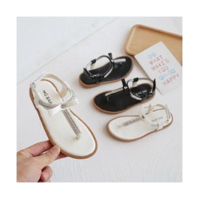 China Supplier Praise Flat Flip Flops Summer Beach Going Out Soft-soled Soft-soled Lace-up Waterproof Sandals for sale