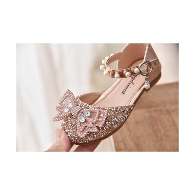 China 2021 Comfortable Anti-slippery Low Heel Jewel Bow Charm Student Princess Sandals for sale