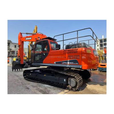 Cina Escavatori usati Doosan DX300LC-9C con pompa idraulica originale e capacità di 1,5 secchi in vendita