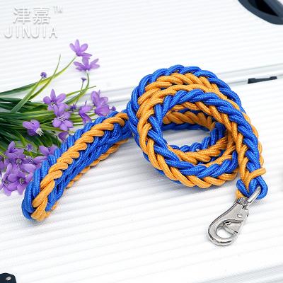 China Quick Release Solid Multi-colors Adjustable Handwoven Dog Leash With High Quality for sale