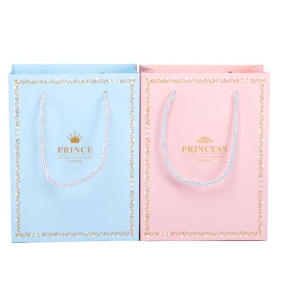 China Hot Selling Wholesale Recyclable Holiday Craft Gift Blue Pink Paper Bag For Wedding for sale