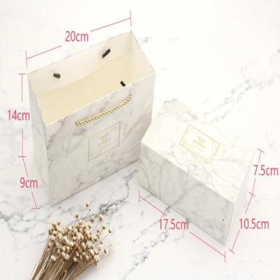 China Small Recyclable Marble Color Vintage Wedding Candy Box Gift Bag Chocolate Cookies Boxes Kraft Paper Gift Box for sale