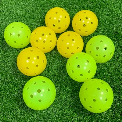 China Multicolor PE Pickleball factory price for outdoor 40 hole pickleball ball for sale