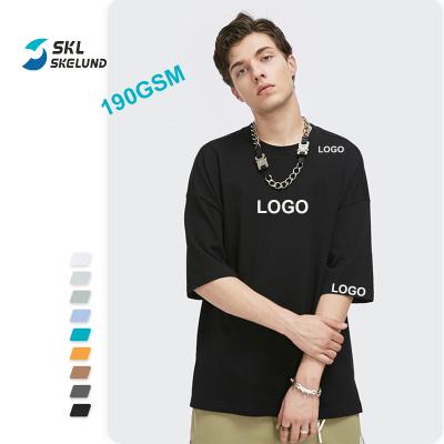 China Custom Logo Graphic Print Tee Pima Cotton T-shirt Oversized Heavy Running T-shirt Men Anti-Wrinkle Plain Mask White Loose Tees for sale