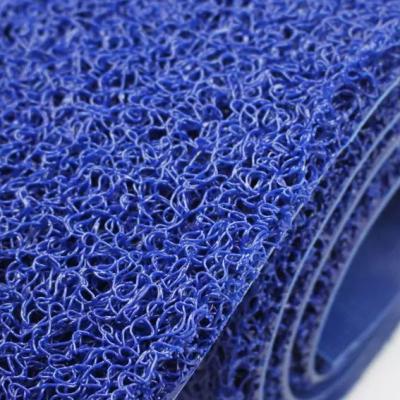 China 12MM Anti Slip PVC Vinyl Loop Mat Coil Flooring Matting Roll for sale