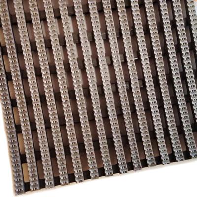 Chine Anti drainage de l'eau de manière du tapis 4 de plancher de PVC Mat Roll Open Grid Plastic de glissement à vendre