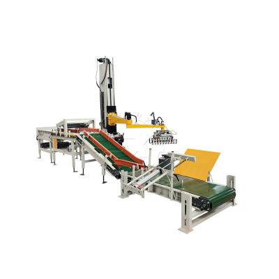 China 380v Voltage Stainless Steel Material Column Palletizing Robot Arm Type Palletizer for sale