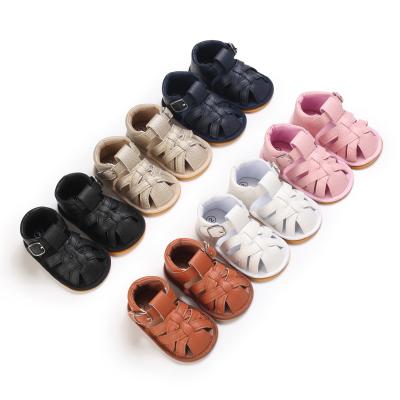 China Flat 0-1 year old male and female baby soft rubber non-slip unique sandals, toddler shoes, baby shoes for sale