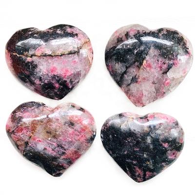 China Europe wholesale price natural healing energy crystal rhodonite heart shaped quartz crystal for sale