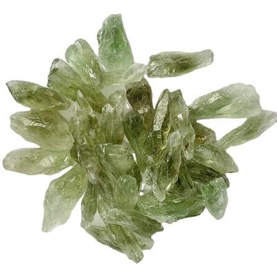 China High Quality Natural Europe Wholesale Price Decoration Gift Green Crystal Quartz Rough for sale