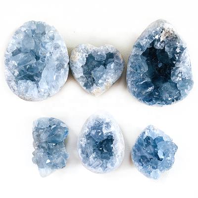 China Wholesale Natural Blue Europe Kyanite Quartz Crystal Cluster Carved Rough Celestite Geode for sale