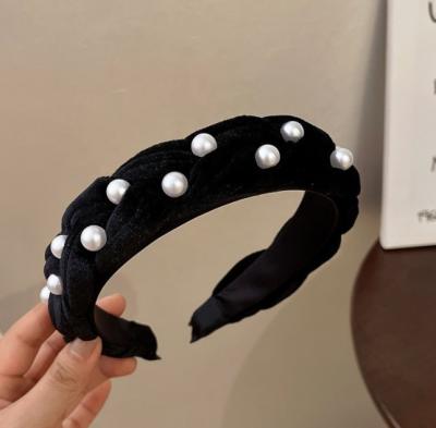 China Black French Soft Wild Thin Party Pearl Headband Hair Accessories BANDEAU Fashion Velvet Head Circle For Woman for sale