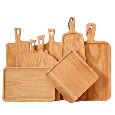 China Sustainable Wholesale Custom Oak Wood Serving Tray with Wood Cutting Board and Wood Cheese Board for sale