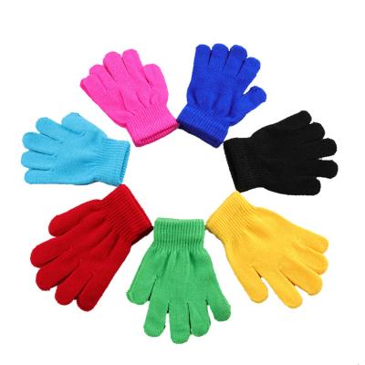 China Warm Stretch Magic Knitted Kid Gloves Boy Girl Kids Gloves Cheap Promotional Eco-Friendly Plain Winter Gloves for sale