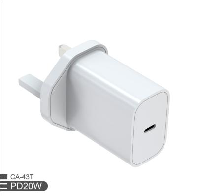 China UniversalÂ   20W PD Charger USB C Port Power Adapter EU USA R-U Plug Type C PD Fast Charging Charger For Smart Phone for sale