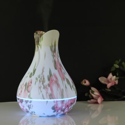 China New Designed Car 2020 Color Changing Essential Oil USB Night Light Humidifier Cute Shaped Humidifier for sale