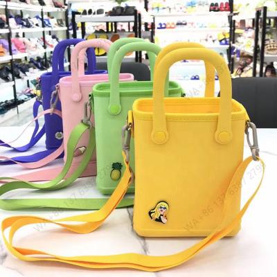 China 2022 New Fashion Silicon Bag Summer Handbag Waterproof Rubber Girl Eva Foam Beach Tote Bag Small for sale