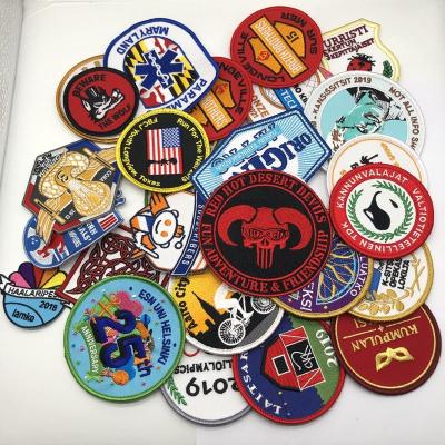 China Custom 3D Logo Apparel Cheap Iron Embroidery Patches For Patches Embroidery for sale