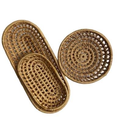 China Food Safe Home Decorative Wicker Trays Lunch Bread Snack Hotel Mini Tiny Serving Handwoven Basket Vietnam Rattan Cutlery Storage Trays for sale