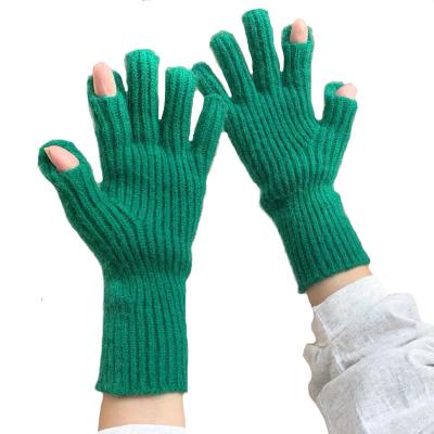 China 2022 New Arrival Soft Warm Comfortable Cotton Gloves Solid Warm Wool Knitted Quality Acrylic Adult Touch Screen Gloves Outdoor Winter Use Glove for sale