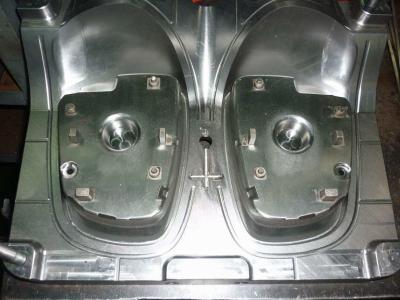 China Precision Custom Injection Plastic Mould Development Duurzame aluminium vormmaker Te koop