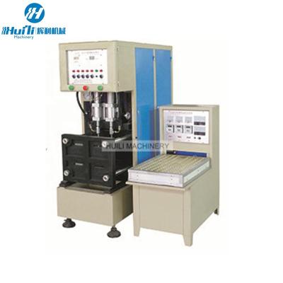 China Plastic Bottle Blower Machine Semi Automatic 2 Cavity Pet Blowing Machine à venda