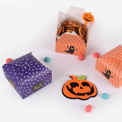 China Gift & Wholesale Striped Halloween Gift Box Cute Square Folding Paper Candy Box Spot Craft Halloween Gift Box for sale