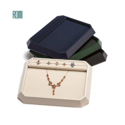 China Store Jewelry ROMI Good Quality Factory Directly Octagon Spray Painting Jewelry Display and Display Serving Trays for Jewelry Store for sale