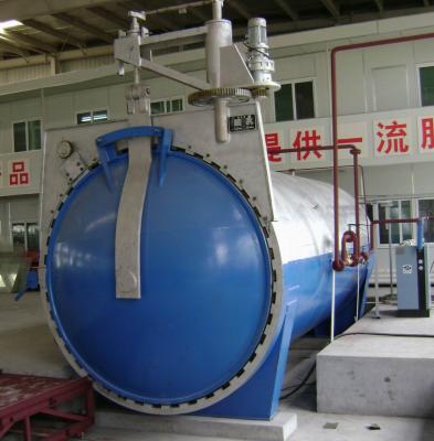 China Autoclave industrial de cristal automática con la puerta de abertura de la presión hydráulica en venta