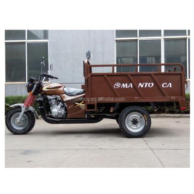 China 200CC Cargo Motorized Tricycle Three Wheeler 950kgs for sale