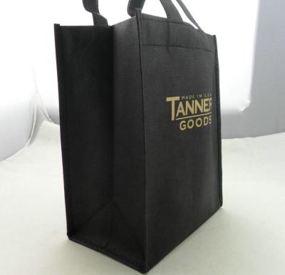 China Eco - Friendly Non Woven Material Bag Reusable Non Woven Shopping Bags For Supermarket for sale