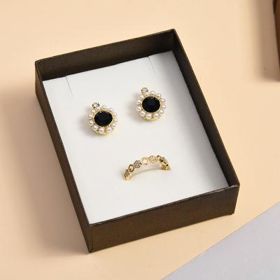 China Fashion Eco-friendly Wholesale Cheap Multi Colors Small Earrings Rings Package Set Box for sale